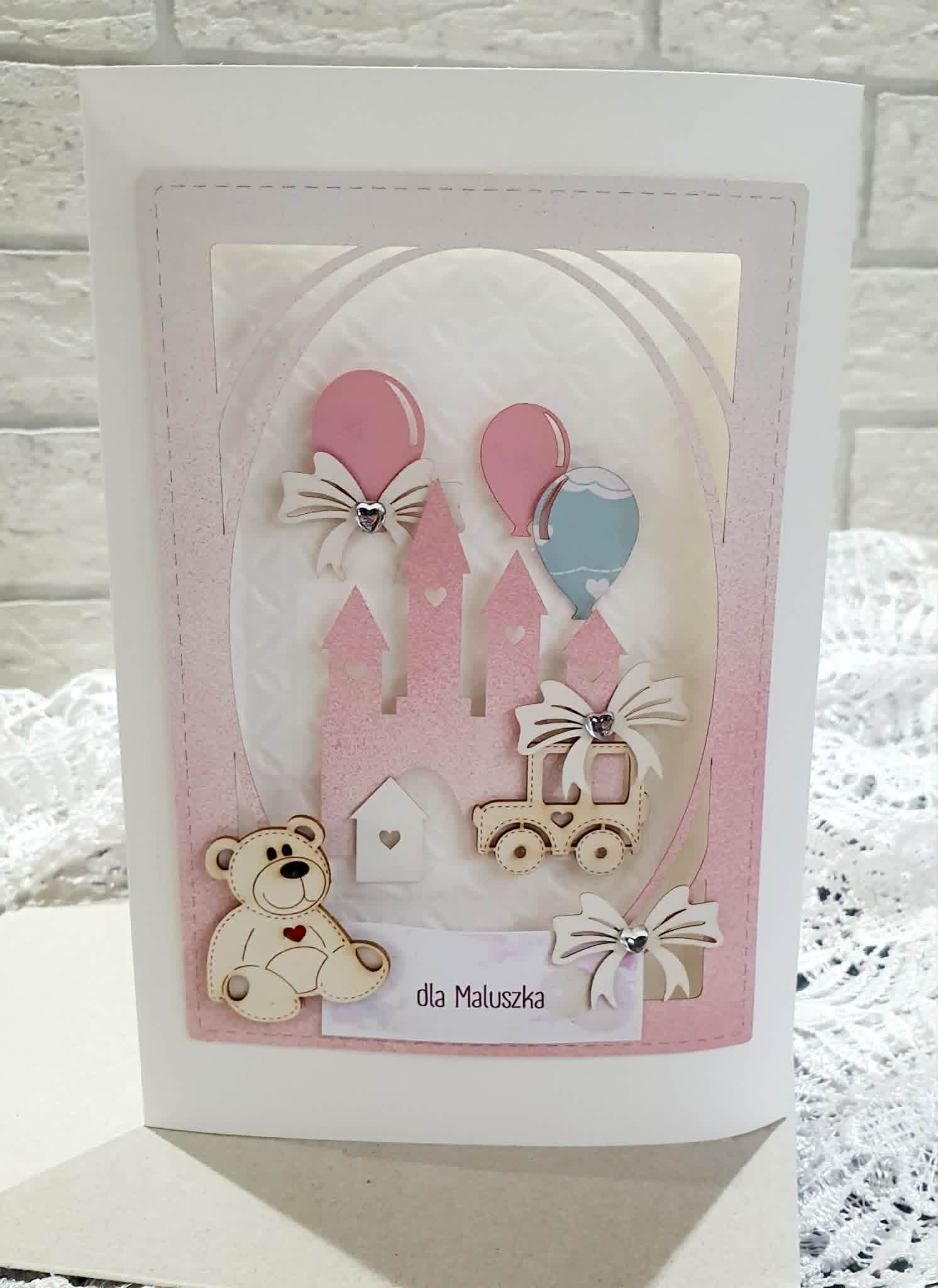 kartka dla maluszka, pamiątka narodzin, kartka na chrzest, ręcznie robiona kartka dla dziecka, kartka z misiem, prezent dla niemowlaka, kartka z wierszykiem, kartka 3d, rękodzieło dla dzieci