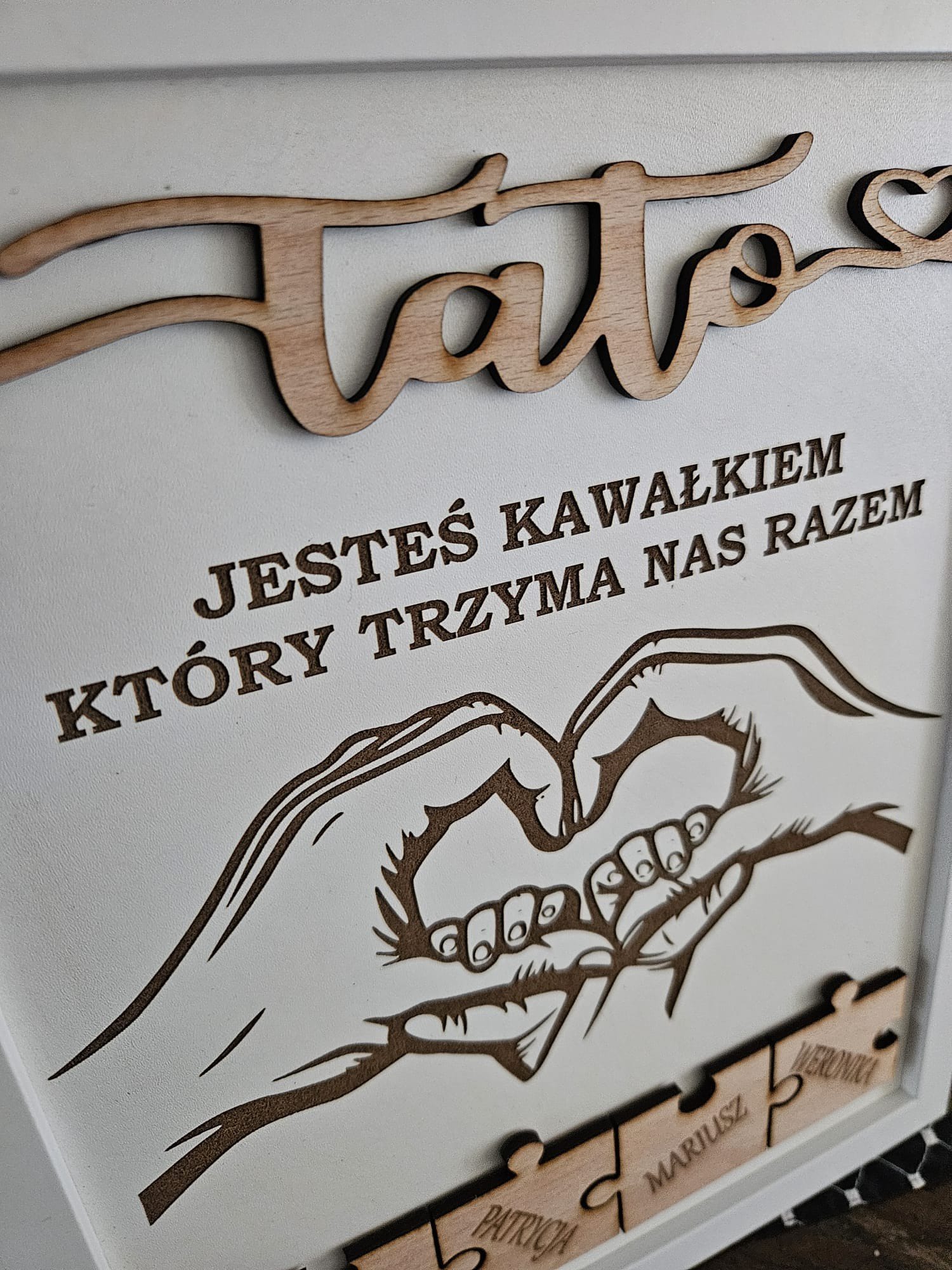 Personalizowana Ramka "Tato" z Puzzlami – Prezent na Dzień Taty z Imionami - obrazek 2